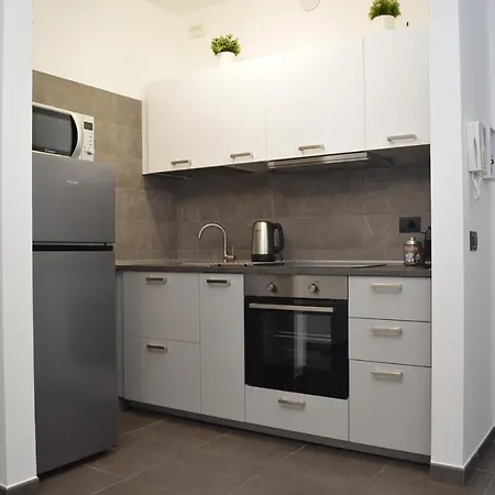 Ginevra Home Sesto San Giovanni Exterior foto